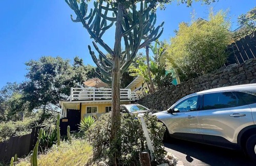Topanga House | Original 1940s Topanga Cottage