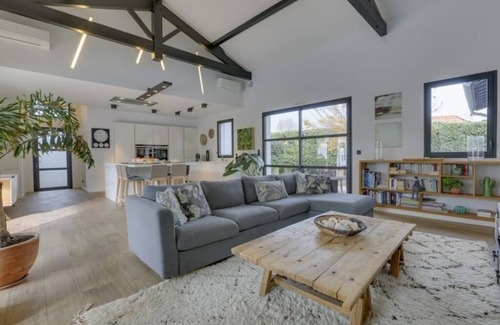 Arcangues House | ORION - bright and modern house with pool