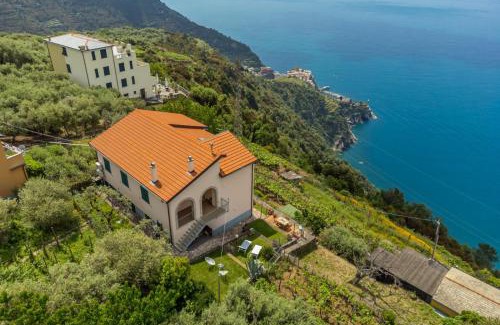 Volastra Apartment | Orizzonte damare