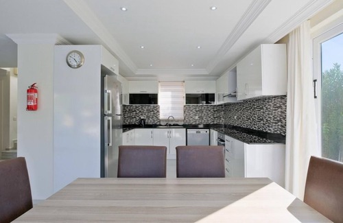Hisaronu Villa | Orka Crystal Villa - Five Bedroom Villa, Sleeps 11