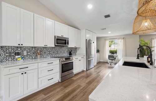 Orlando House | Orlando 4BR Home! w/EV Charger & Spacious Yard