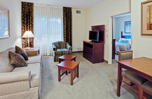 Airport North Condo | Orlando International Airport | Near Disney World