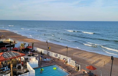 Bostroms Condo | Ormond Beach escape, 1 bedroom.