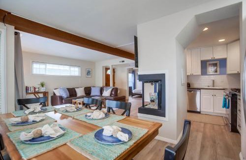 Mission Beach House | Ormond Beach Oasis - Large Private Patio, WasherDryer, Pet Friendly & Steps2Sand!