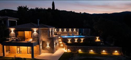 Lefkada Villa | Orraon Luxury Villa