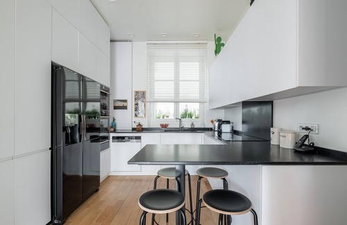 Saint-Thomas-d'Aquin Apartment | Orsay Artistry, by Veeve