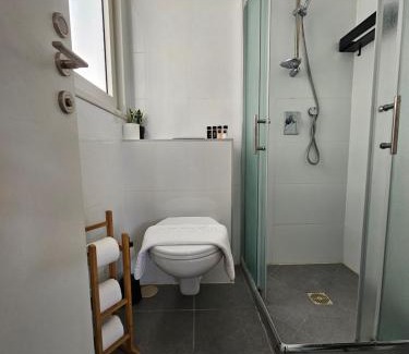 Acre Apartment | OrYam - Boutique Sea View Apt. 2BD Up to 10 Guests