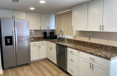 Lake Ozark Condo | Osage Vista Spacious Two Bedroom 2 bath Floor Plan with a great Lake View.