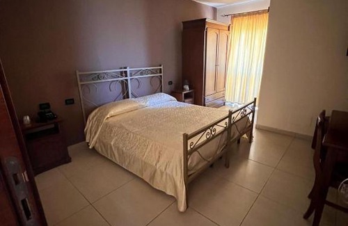 Cariati Hotel | OSAKA SUSHI Ristorante Hotel