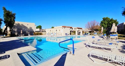 South Scottsdale House | Osborn Oasis - Stay for 4