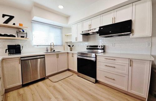 South Scottsdale House | Osborn Oasis - Stay for 4