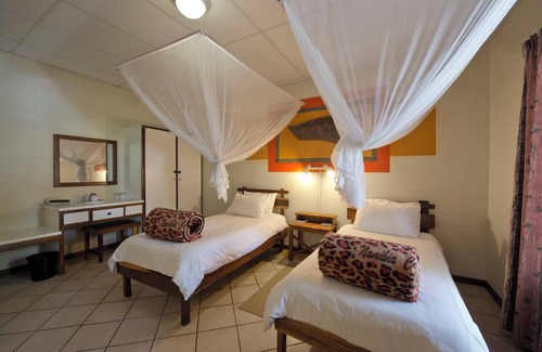 Oshakati Cabin | Oshakati Country Lodge