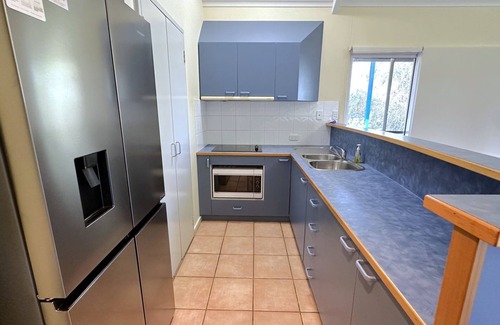 Exmouth Villa | Osprey Holiday Village Unit 102 - 3 Bedroom fully self contained unit