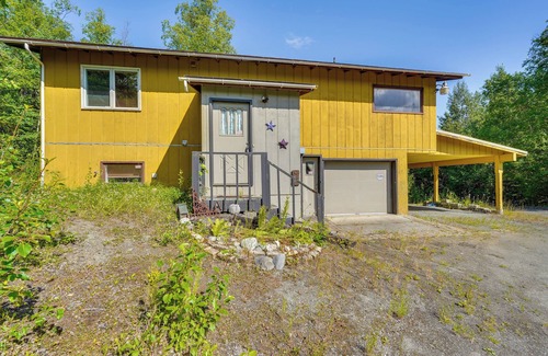 Gateway House | Osprey Nest: Explore Alaska From Woodsy Palmer Gem