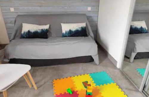 Bielle Apartment | Ossau T2 5 personnes 1 chambre draps serviettes inclus parking moustiquaires tout confort près du ski