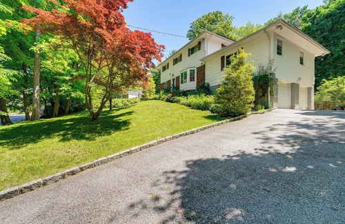 Ossining Cottage | Ossining Vacation Rental Near River, Trails & Mta!
