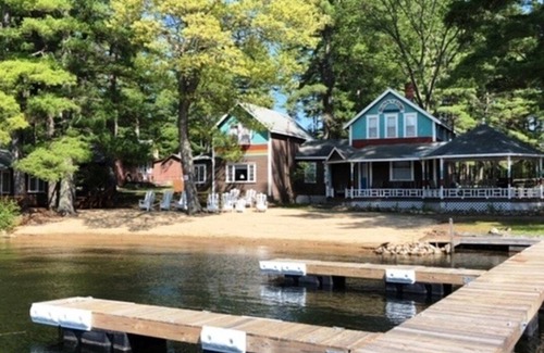 Waterboro House | Ossipee Lake house, pet friendly