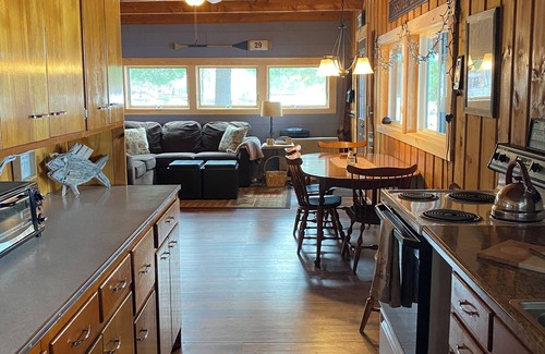 The Bays Cottage | Ossipee Lake WATERFRONT Cottage - Private beach/dock, lovely mountain views!