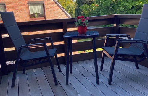 Georgsfeld und Tannenhausen House | Ostfriesensuite: Beautiful, bright vacation apartment with balcony