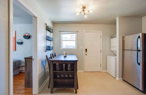Stillwater Apartment | OSU 2 bed 6 blocks to stadium
