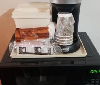 Stillwater Apartment | OSU King Bed Hotel Room 109 Wi-Fi Booking