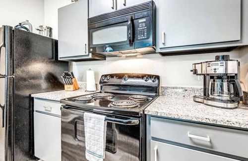 Stillwater Condo | OSU Luxe Condo - 4 Bed - Sleeps 9