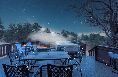 Stanley Hills Cabin | OTIS House, Private Condo
