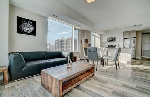 Ottawa Division Apartment | Ottawa - Wellington 2BB