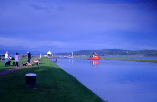 Inverness House | Otter Cottage