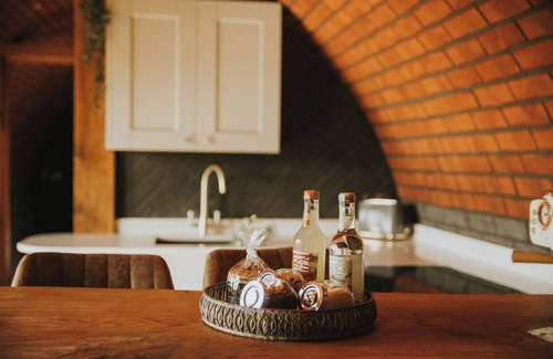 Rhayader Cottage | OTTERS VIEW, pet friendly, character holiday cottage in Rhayader