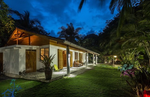 Punta Uva Ski Chalet | Our Bungalow Punta Uva 3BR Beachfront with A/C