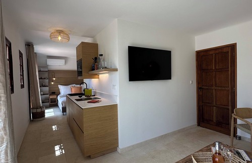 Lorgues Cottage | Our Cottage at LesPervenches-Provence is the perfect Provencial getaway.