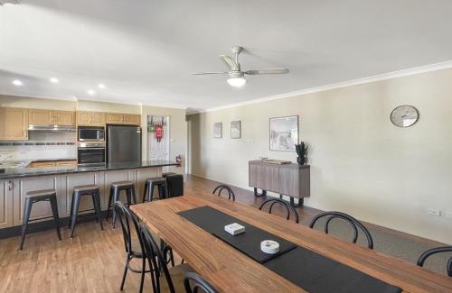 Batehaven House | Our Haven: 4-Bed Escape Near Beach & Mogo Trails