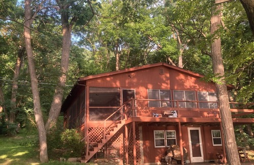 Honeoye Cottage | Our Heaven is your Heaven on HONEOYE Lake, take in the majesty of this place.
