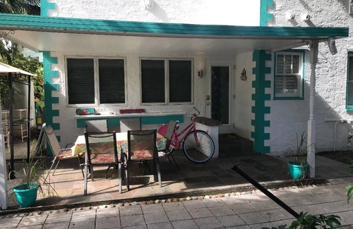 Parrot Cove House | Our Palmway House near downtown Lake Worth Beach, FL
