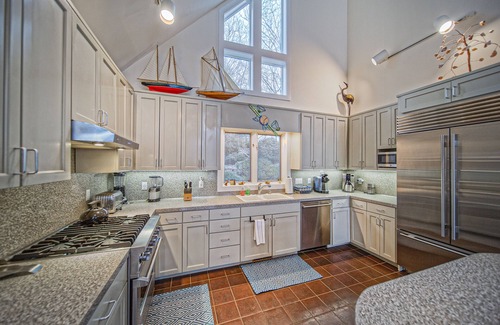 Huddleston House | Our Point of View - Lakefront home with hot tub, pool table, dock - dog-friendly