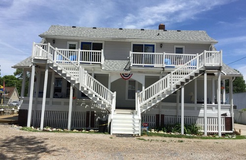Anchorville Apartment | Our Starboard Cabin is clean & comfy & comes with boat slip & trailer parking!