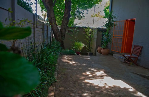 Parkview Cottage | Our sunny, creatively designed self-catering cottage is available for your work