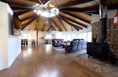 Apple Hill House | Outdoor Deck Air Hockey/Pool Table Fireplace Grill