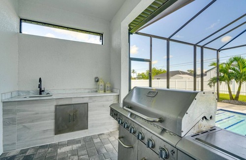 Diplomat Apartment | Outdoor Kitchenc Gameroom Pool King Suite