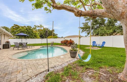 Cape Coral House | Outdoor Oasis, Heated Pool, Firepit, Bicycles, Pet-Friendly - Chateau Relaxo - Roelens