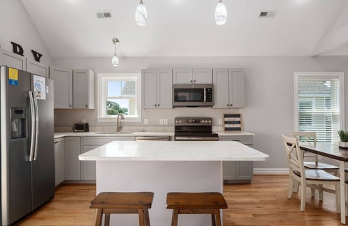 Harbinger House | Outer Banks Waterpark & Family Fun Cottage