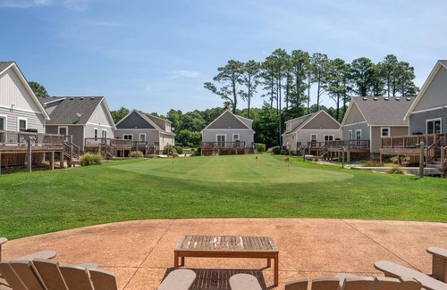 Harbinger House | Outer Banks Waterpark & Family Fun Cottage