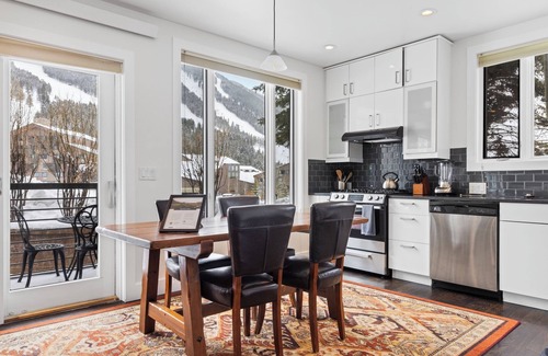 Jackson Condo | Outpost: King Ridge 4 - AC & Hot Tub!