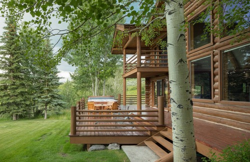 Spring Creek Ranch House | Outpost: Mountain Top Lodge