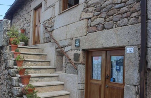 Aricera Apartment | Outros Tempos - Quarto da Escola