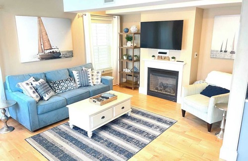 York Beach Condo | Outstanding location in the heart of Shorts Sands Village