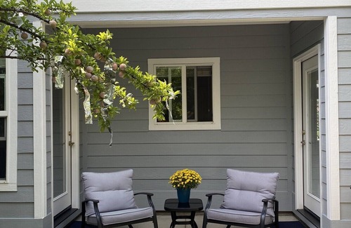 Garden City House | Outstanding newly updated home in upscale, desirable neighborhood!