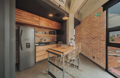 Laureles Apartment | Outstanding Rustic Flat in the center of Laureles