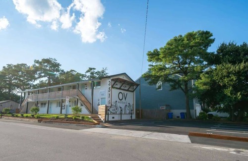 East Ocean View Apartment | OV Mosaic - Drift Suite